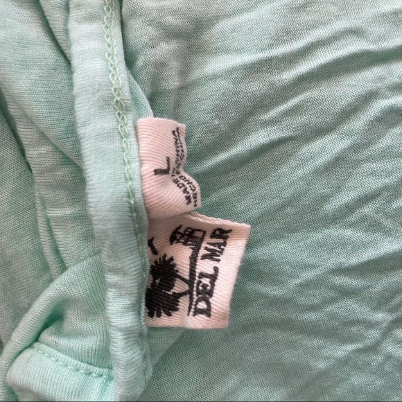 One Love Nassau Bahamas T-Shirt Size L - Picture 4 of 4